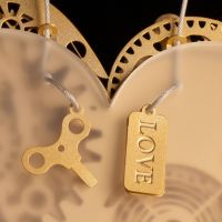 Clockwork Love Wings Gold Large